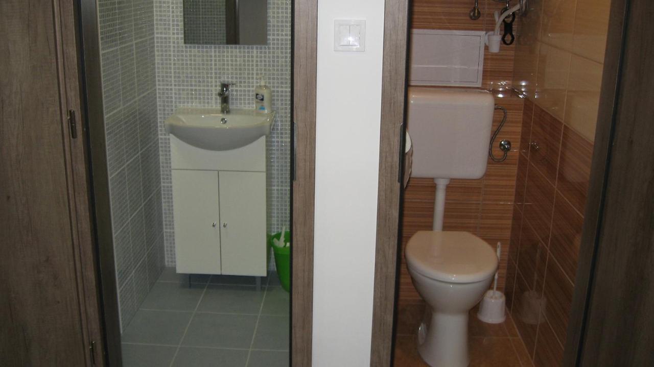 Hz Apartman Miskolc Appartement Buitenkant foto